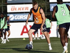 Fenerbahçe, Slovacko Maçı Hazırlıklarına Başladı