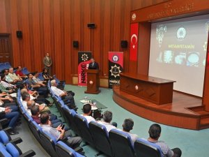 Osmaniye’de Muhtarlara Uyuşturucuyla Mücadele Anlatıldı