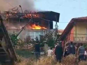 Şuhut’ta Ev Yangını