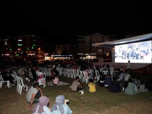 Kütahya’da Açık Havada Sinema Geleneği