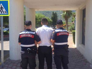 4 Yıldır Aranan Firari Suçlu Jandarma Operasyonuyla Yakalandı
