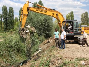 Hisarcık’ta Küçükçay Taşkın Koruma Projesi Çalışmalarına Başlandı