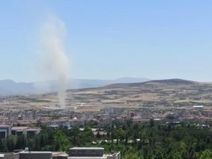 Elazığ’da Çıkan Hortum Korkuttu