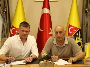 İ̇stanbulspor’a Danimarkalı Eldiven