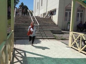 Hayalleri İçin Dakikalarla Yarıştılar