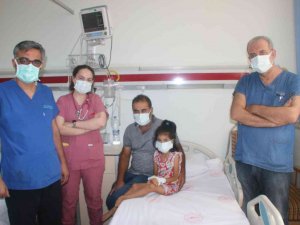 Fedakar Baba, İki Böbreği İflas Eden Kızına Böbreğini Verdi