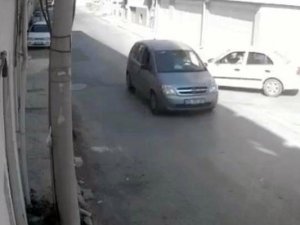 Dikkatsiz Sürücü Kazaya Neden Oldu