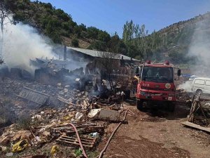 Seydişehir’de Ev Ve Samanlık Yangını: 1 Yaralı