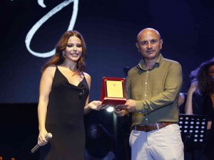 15. Kültür Festivali’ne Simge Ve Emre Kaya Damga Vurdu