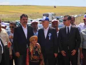 Bakan Kurum: “Önümüzdeki Ay Cumhuriyet Tarihinin En Büyük Sosyal Konut Projesini Başlatıyoruz”