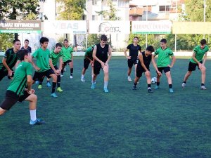 Minik Horozlar Yeni Sezon Hazırlıklarına Başladı