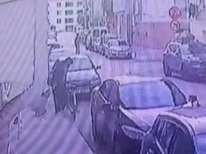 Elektrik Sayacı Çaldığı İddia Edilen Hırsız Güvenlik Kamerasına Yakalandı