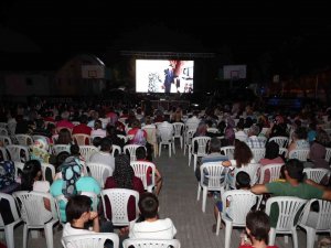 Film Severler Açık Hava Sinemasında Buluşacak