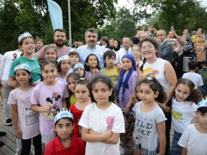 Başkan Yılmaz’dan Çocuklara Sürpriz