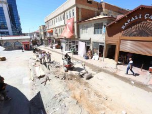 Başkan Şerifoğulları: “Göreve Geldiğimiz Günden İtibaren Kapalı Çarşı Ve Çevresinde Hummalı Bir Çalışma Başlattık”