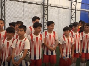 Erciş’te ‘Mahalleler Yarışıyor Spor Turnuvası’ Başladı