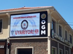 Polis Ekiplerinden Uyarı Görselleri