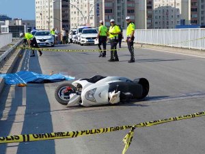 Samsun’da Kamyonun Çarptığı Elektrikli Bisikletin Sürücüsü Hayatını Kaybetti