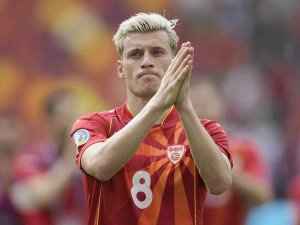 Alioski, Fenerbahçe’de
