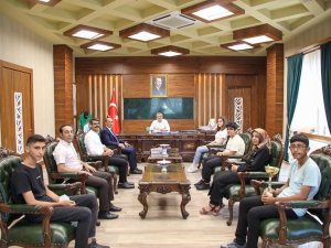 Bingöl Valisi Ekinci, Derece Yapan Öğrencileri Ağırladı