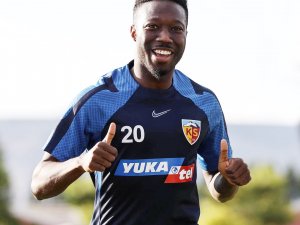 Kayserisporlu Carlos Mane: "Takıma Katkım Daha Çok Olacak"