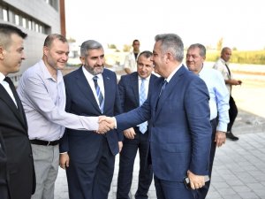 Elban: "İ̇stihdam İçin İşgücü Piyasası Daha Nitelikli Hale Gelmeli"