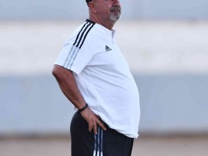 Sadun Hoşbay: “İ̇yi Ve Yoğun Bir Kamp Dönemi Geçiriyoruz”