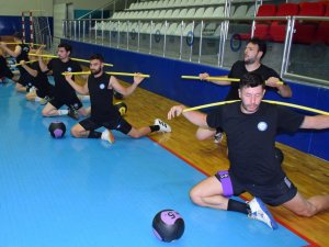 Nilüferli Hentbolcular Sezona Sıkı Hazırlanıyor