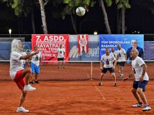 Antalyaspor’un “Efsane” İsimler Anısına Düzenlenen Ayak Tenisi Turnuvası Başladı