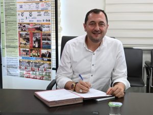 Belediyenin Okul Yaptırmasına İlişkin Protokol İmzalandı