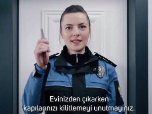 Samsun Polisi Hırsızlık Ve Dolandırıcılıklara Karşı Spot Film Çekip Uyardı