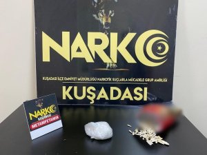 Kuruyemiş Paketinin İçinden Uyuşturucu Çıktı