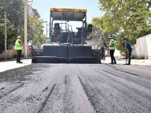 Tepebaşı’nda Üstyapı Çalışmaları Devam Ediyor