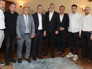 Bursaspor Yönetimi İ̇brahim Burkay’ı Ziyaret Etti