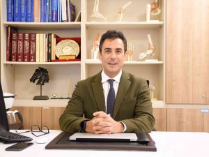 "Halluks Valgus Hastalığı Erkeklere Oranla Kadınlarda 10 Kat Daha Fazla Görülüyor"