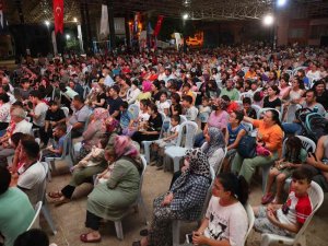 Sinemaseverler Nostaljik Atmosferde Film İzledi