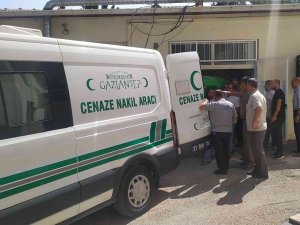 İ̇ki Grubun Silahlı Kavgasında 20 Yaşındaki Genç Öldü