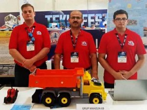 Bayburt Mesleki Ve Teknik Anadolu Lisesi En İyi Sunu Ödülü Aldı