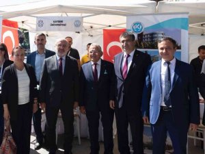 Nevü Rektörü Aktekin, Üniversite Adayı Kayserili Gençlerle Buluştu