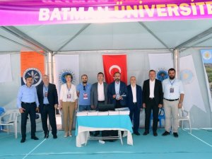 Batman Üniversitesi Ankara’da Ve Van’da Öğrencilere Tanıtıldı