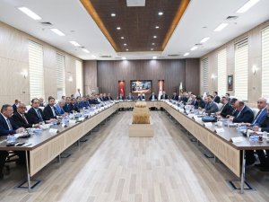 Bakan Kirişci: "Türkiye’nin Tarımda Önceliği Stratejik Ürünlerdir"