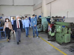 Büyükşehir’in Makine İ̇kmal Tesisinde Yüzde 61 Tasarruf Sağlandı