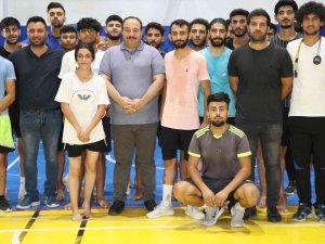 Kurslarda Başarılı Olan Gençler Sınavlara Gidiyor