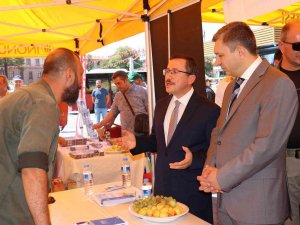 Tercih Fuarında, Öğrencilere Anadolu Üniversiteleri Tanıtıldı