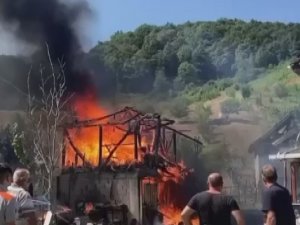 Baraka Alev Alev Yandı