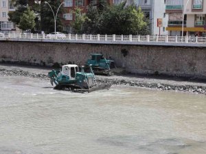 Yeşilırmak’ın Islah Çalışmaları Başladı