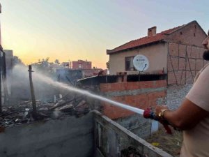 Bursa’da Müstakil Evde Korkutan Yangın
