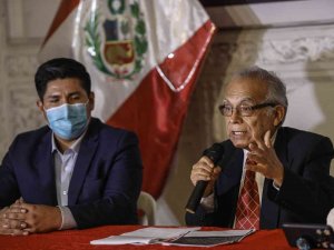 Peru Başbakanı Torres İstifa Etti