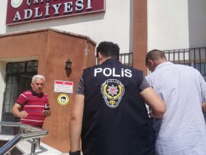 Beş Evi Soyan Hırsızlık Zanlısı Yakayı Ele Verdi