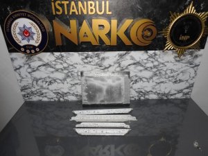 Kargoyla İ̇ngiltere’ye Uyuşturucu Sevkiyatı Polise Takıldı